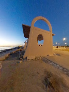 Half Moon Beach thumb 8